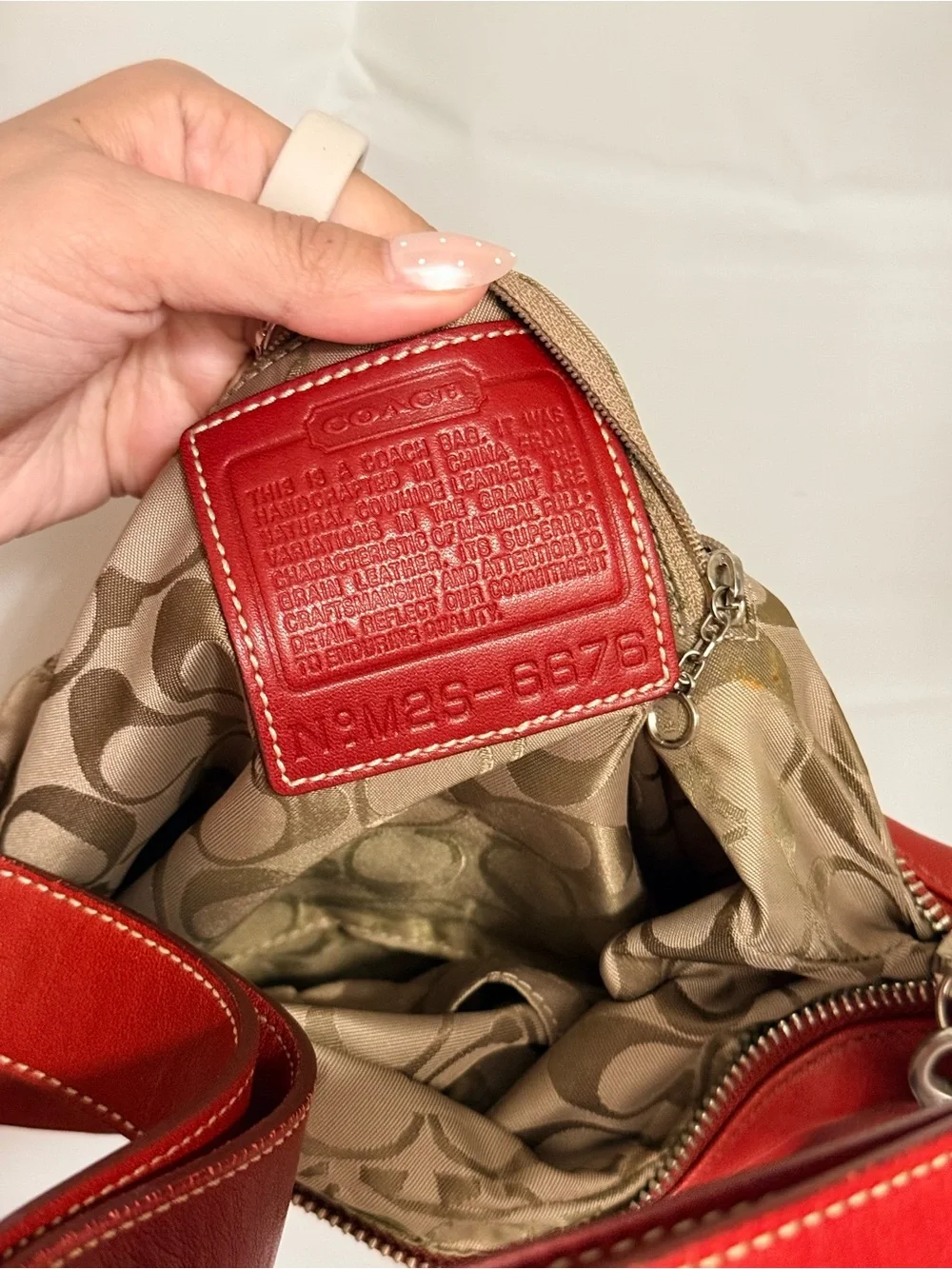 Vintage Coach Red Leather Shoulder Bag - Women